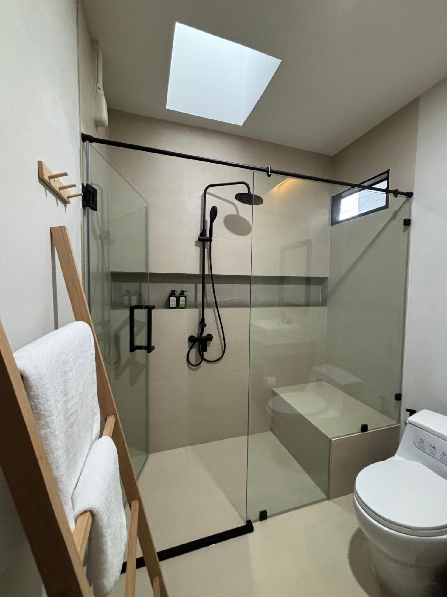 The Episode Boutique Hotel 素叻他尼 外观 照片
