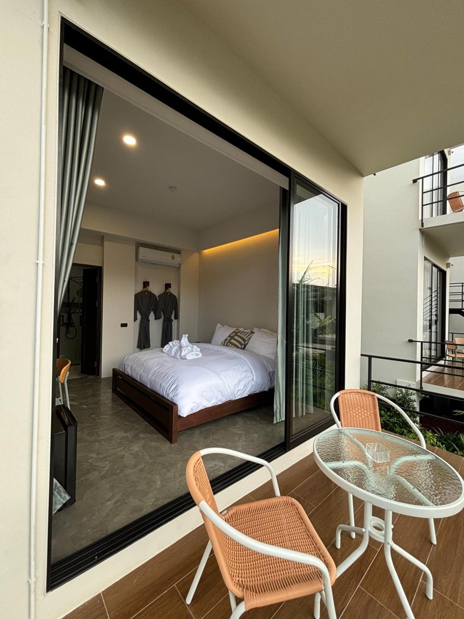 The Episode Boutique Hotel 素叻他尼 外观 照片