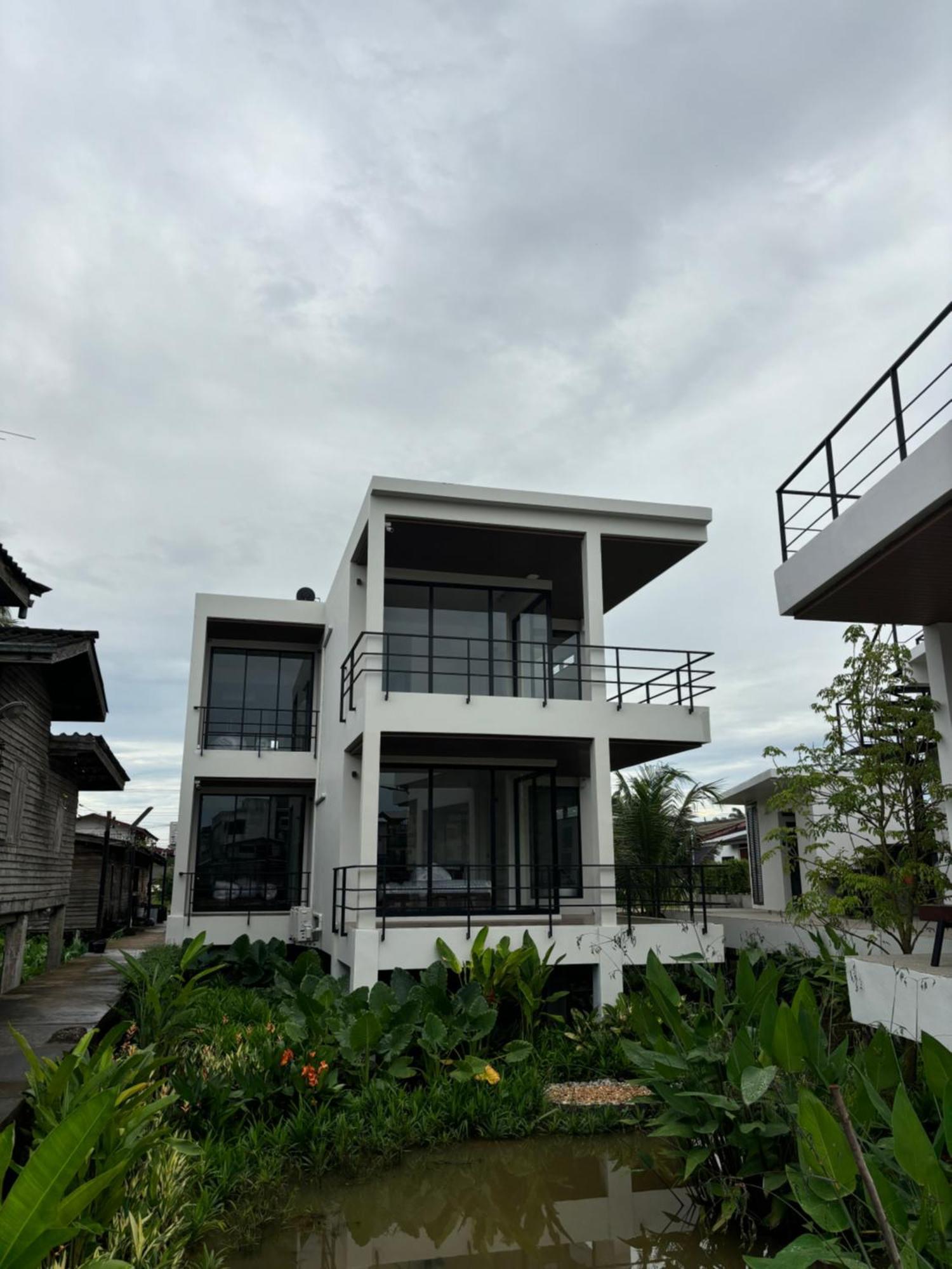 The Episode Boutique Hotel 素叻他尼 外观 照片